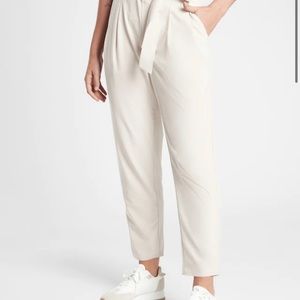 Athleta Skyline II Pant size 6P Abalone Grey